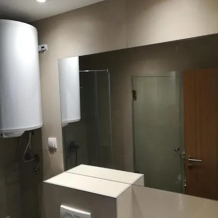 Irina - 15 Lux 公寓