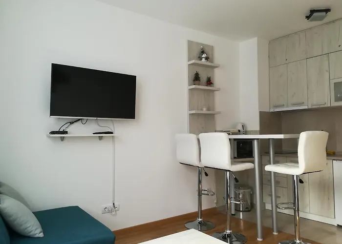 Irina - 15 Lux Апартаменты *