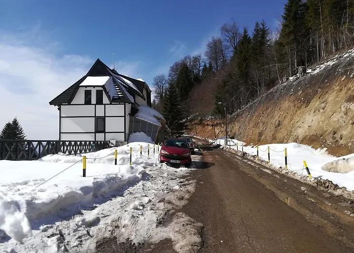 Irina - 15 Lux Апартаменты *